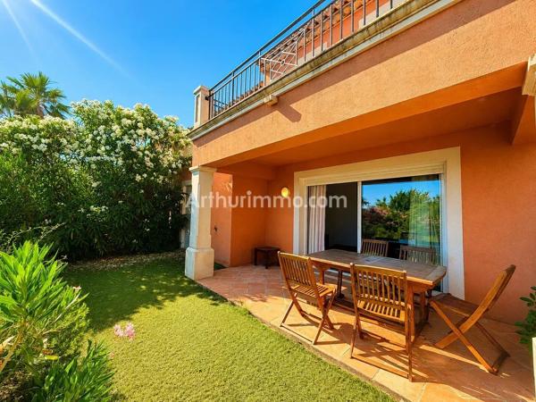 Vente                                                      Appartement
                        
                     3 pièces                      74 m2                     à Roquebrune-sur-Argens