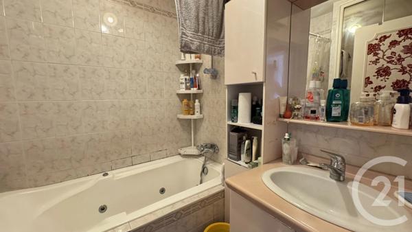 Appartement F4 à vendre  4 pièces - 93,77 m 2   GAP  - 05