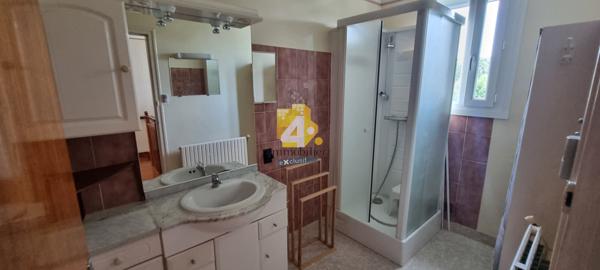 Maison - 4 pièces - 75 m²