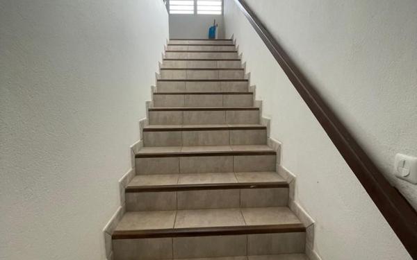 Maison à vendre    6 pièces •  Remire-Montjoly