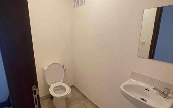 Maison à vendre    6 pièces •  Remire-Montjoly