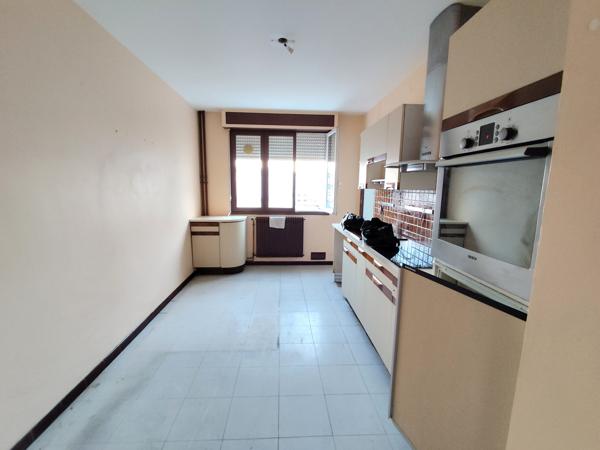 Appartement 5 pièce(s) 3 chambre(s) 100 m²