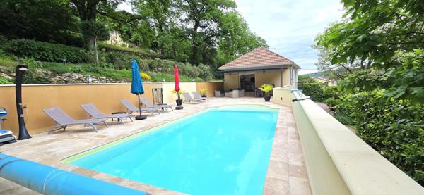 Très jolie maison située à moins de 5 minutes à pied du centre-ville