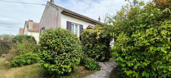 Maison Individuelle 70 M²  CREPY EN VALOIS   176 500 UROS
