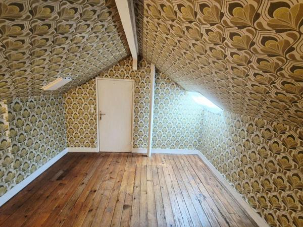 Maison Individuelle 70 M²  CREPY EN VALOIS   176 500 UROS