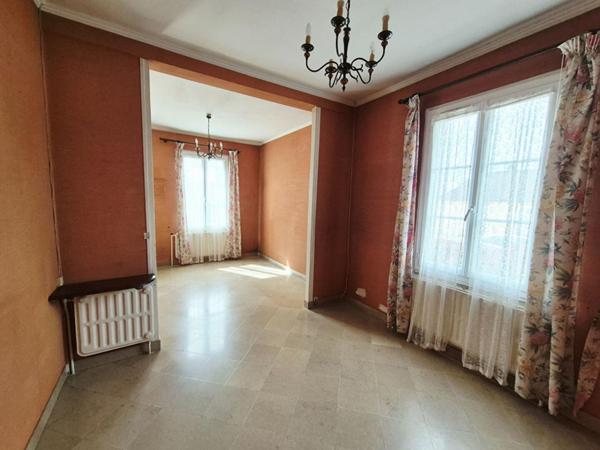 Maison Individuelle 70 M²  CREPY EN VALOIS   176 500 UROS