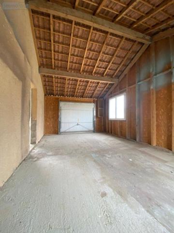 Entrepôt à louer à Mâcon en Saône-et-Loire (71000), ref : LC 500