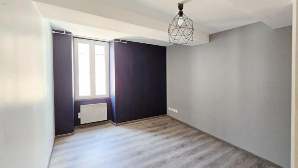 Maison de village avec extérieur et dépendance, coup de coeur de Mallemort