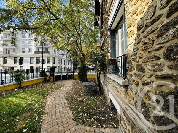 Maison à vendre  8 pièces - 121,50 m2 SARTROUVILLE - 78