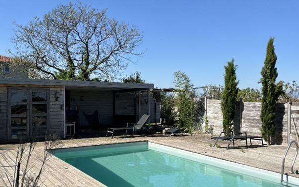 Maison à vendre    8 pièces • 296 m2 Lezoux