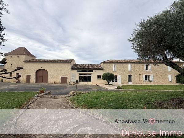 Maison à vendre 9 pièces de 330 m²