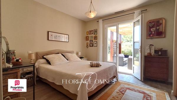 TREBES Villa d'exception avec appartement indépendant, piscine et parc arboré de 2 065 m²