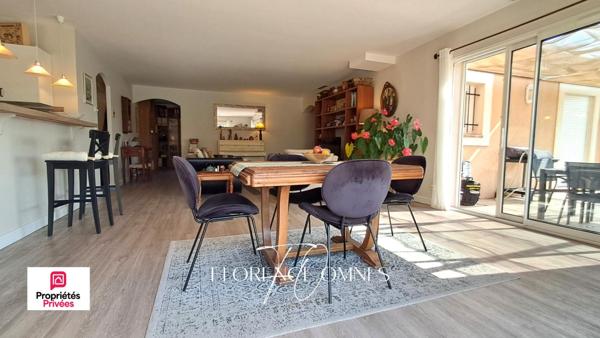TREBES Villa d'exception avec appartement indépendant, piscine et parc arboré de 2 065 m²