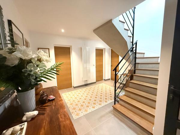 Bien rare à la vente!