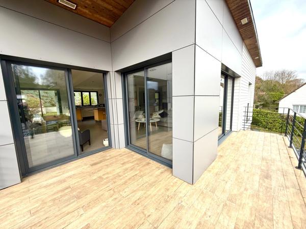 Bien rare à la vente!