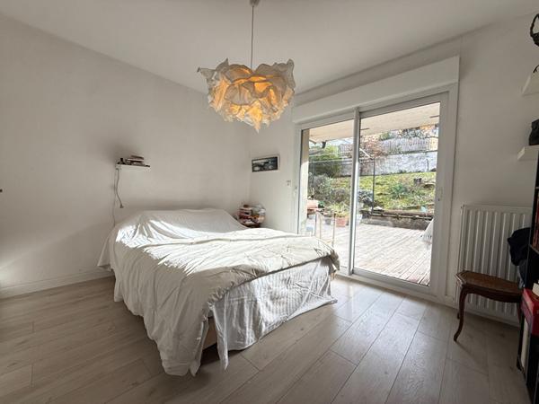 Maison - 8 pièces - 133 m²