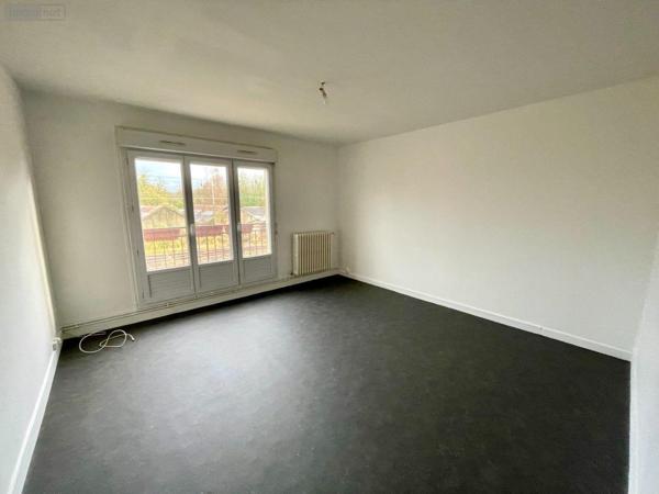 Immeuble de rapport à vendre à Rethel dans les Ardennes (08300), ref : 08018-IMMR-2230