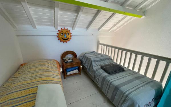 Appartement à vendre    2 pièces • 33,81 m2 Saint-François