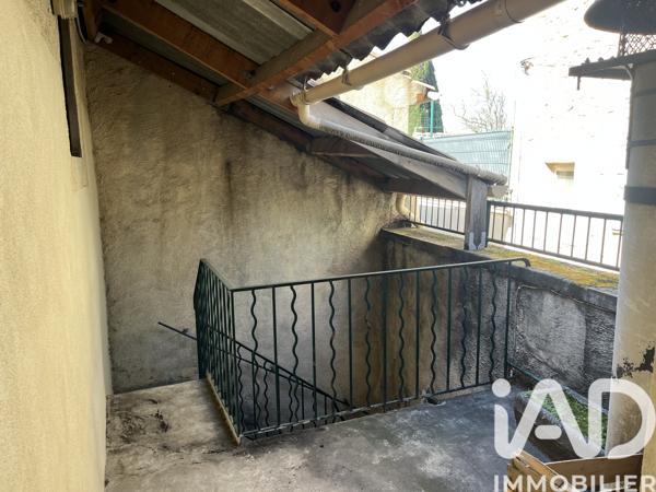 Immeuble à vendre 250 m² Mornas