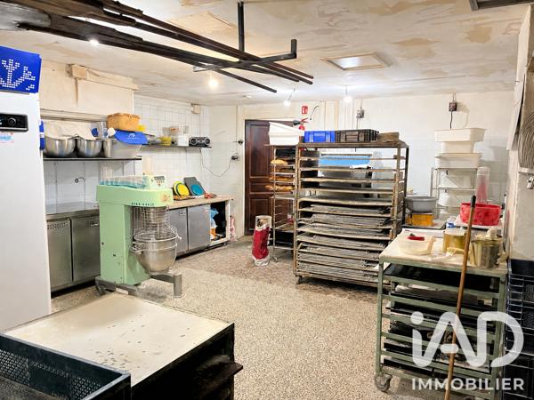 Immeuble à vendre 250 m² Mornas