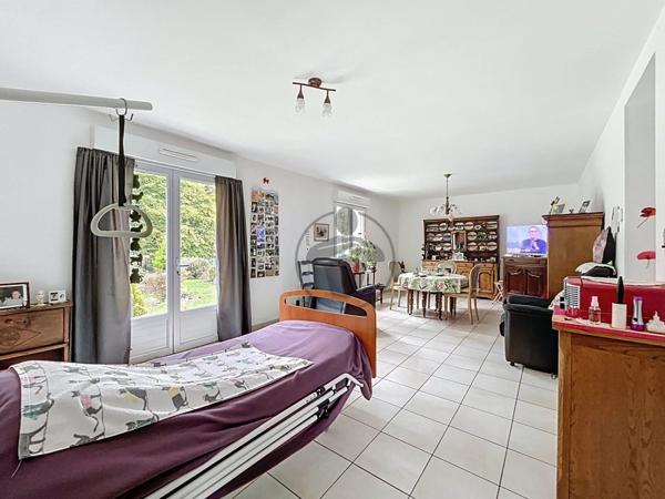 Vente Maison 8 pièces 163 m2 à Homblières