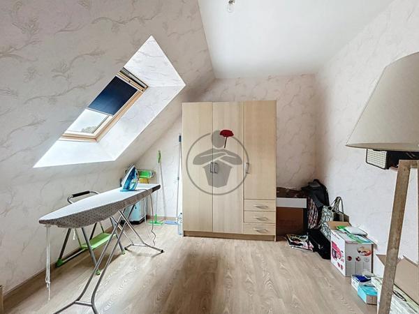 Vente Maison 8 pièces 163 m2 à Homblières