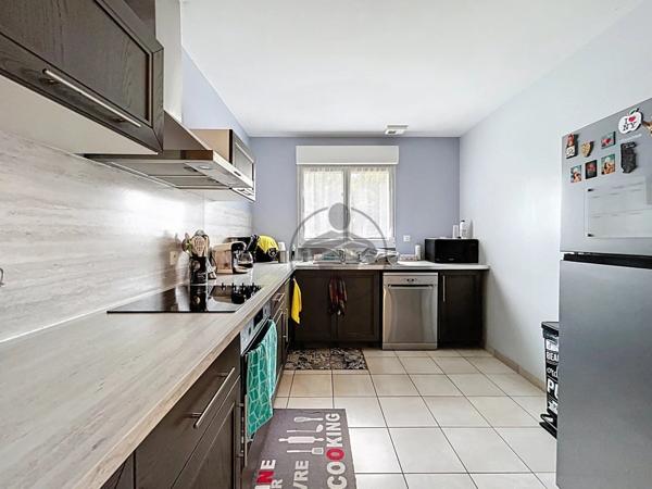 Vente Maison 8 pièces 163 m2 à Homblières