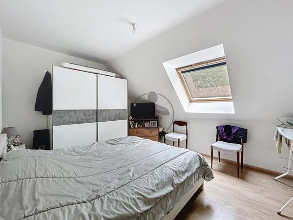 Vente Maison 8 pièces 163 m2 à Homblières