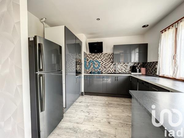 Maison à vendre 7 pièces 174 m² La Selle-en-Hermoy