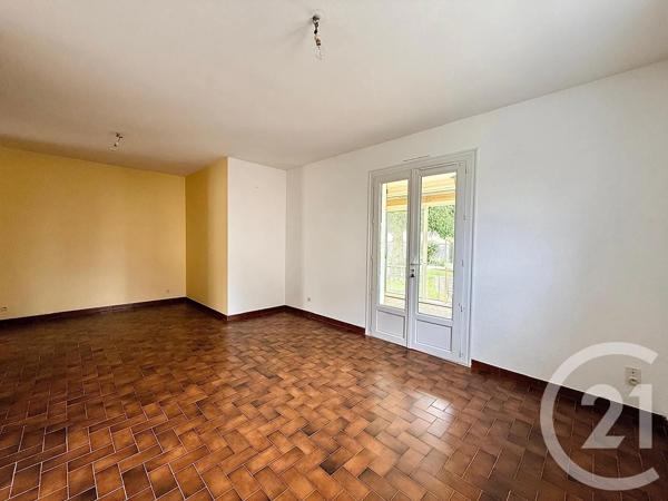 Maison à vendre  4 pièces - 101 m 2   ODOS  - 65