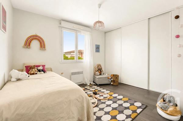 Maison à vendre  5 pièces - 108 m 2   LAUNAGUET  - 31
