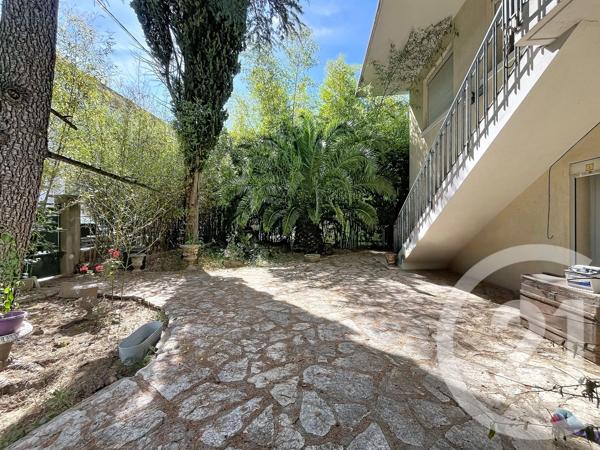Maison à vendre  8 pièces - 200,35 m 2   MONTPELLIER  - 34