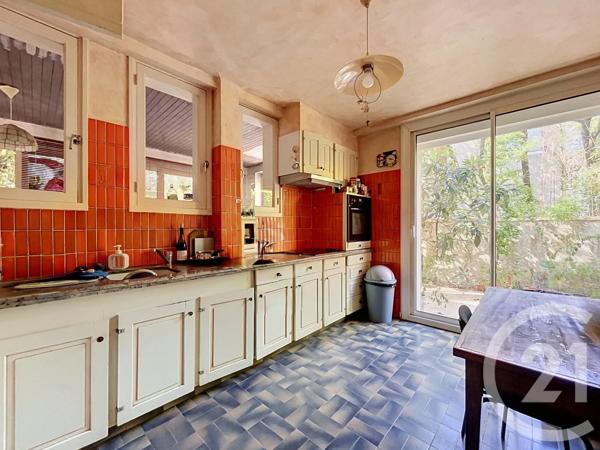 Maison à vendre  8 pièces - 200,35 m 2   MONTPELLIER  - 34