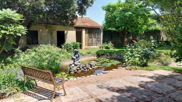 BELLE MAISON T6 AVEC PARC ARBORÉ ET PISCINE