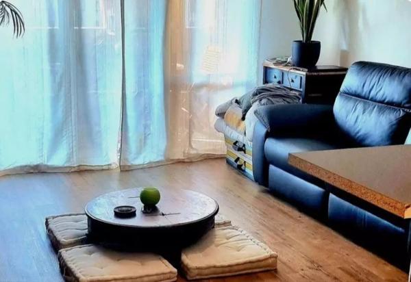 Aubagne (13400) AUBAGNE : appartement 2 pièce d'environ 41 m² avec terrasse, garage et cave