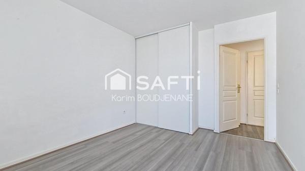 Appartement 3 pièces, 2 chambres, Balcon, 2 places de parking en sous sol