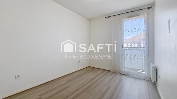 Appartement 3 pièces, 2 chambres, Balcon, 2 places de parking en sous sol