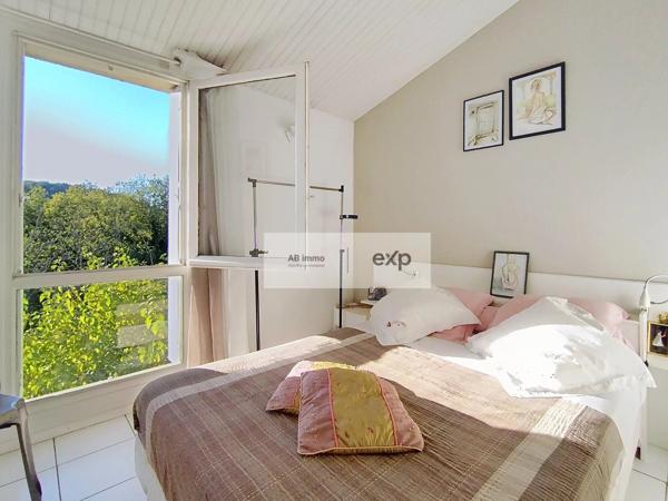 Cahors — Villa d’architecte avec piscine à débordement