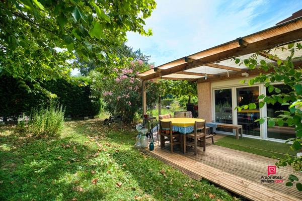 Simandres  T2 de 47 m2 - Jardin  430 m² - Place de parking