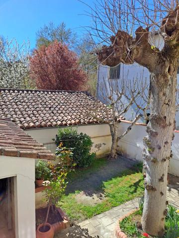 BELLE MAISON DE CENTRE VILLE T8