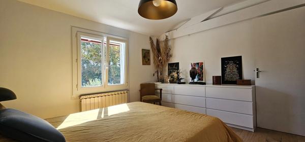 ANGLET - LUMINEUSE ET SPACIEUSE MAISON ENTOUREE DE NATURE - 125m2 environ