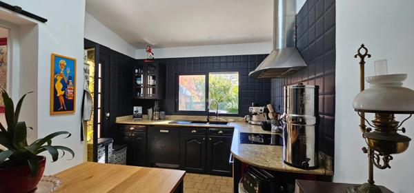 ANGLET - LUMINEUSE ET SPACIEUSE MAISON ENTOUREE DE NATURE - 125m2 environ