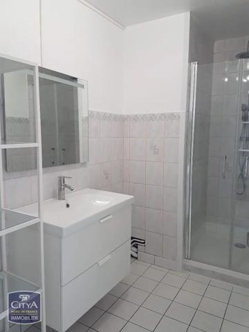 Appartement à louer 4 pièces 66.37m² Rousies (59131)