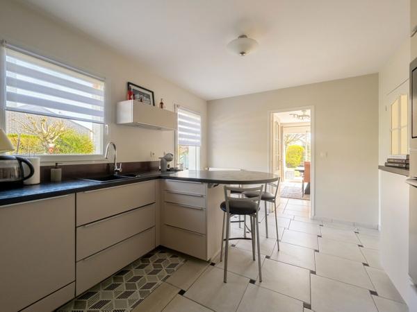 Maison 5 ch + piscine + double garage - Les Ponts-de-Cé proche Angers