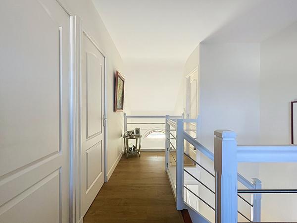 Maison 5 ch + piscine + double garage - Les Ponts-de-Cé proche Angers