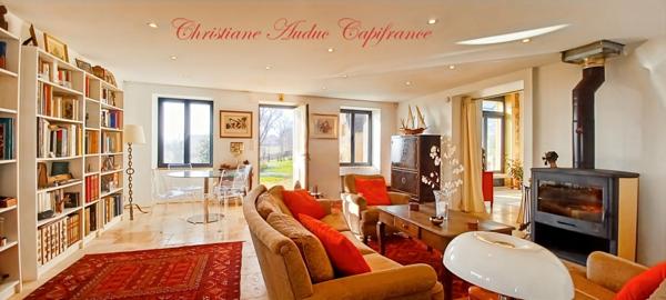 Entre Charolles et Paray le Monial , Maison en pierres de 165 m², avec potentiel de développement, sur terrain de près de 7 000 m²