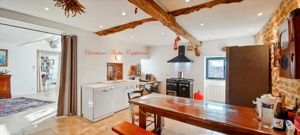 Entre Charolles et Paray le Monial , Maison en pierres de 165 m², avec potentiel de développement, sur terrain de près de 7 000 m²