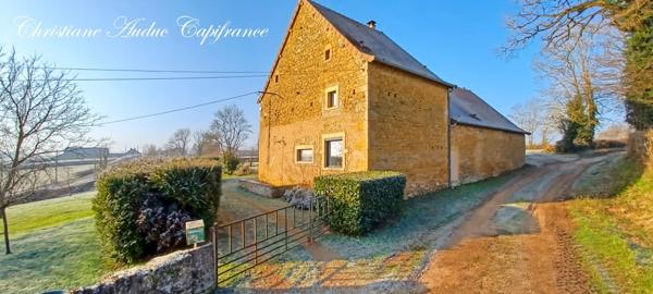 Entre Charolles et Paray le Monial , Maison en pierres de 165 m², avec potentiel de développement, sur terrain de près de 7 000 m²