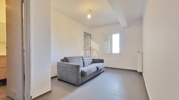 A VENDRE Appartement 2 pièces de 37 m² GRAND ARENAS