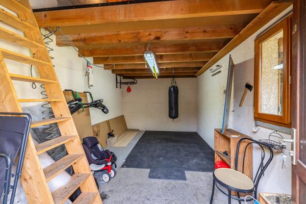 Maison familiale 7 pièces à Briis-sous-Forges de 153 m² avec 5 chambres et dépendance